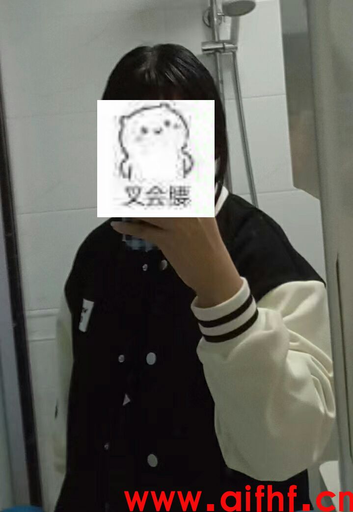 1-2404211Z554O9.jpg
